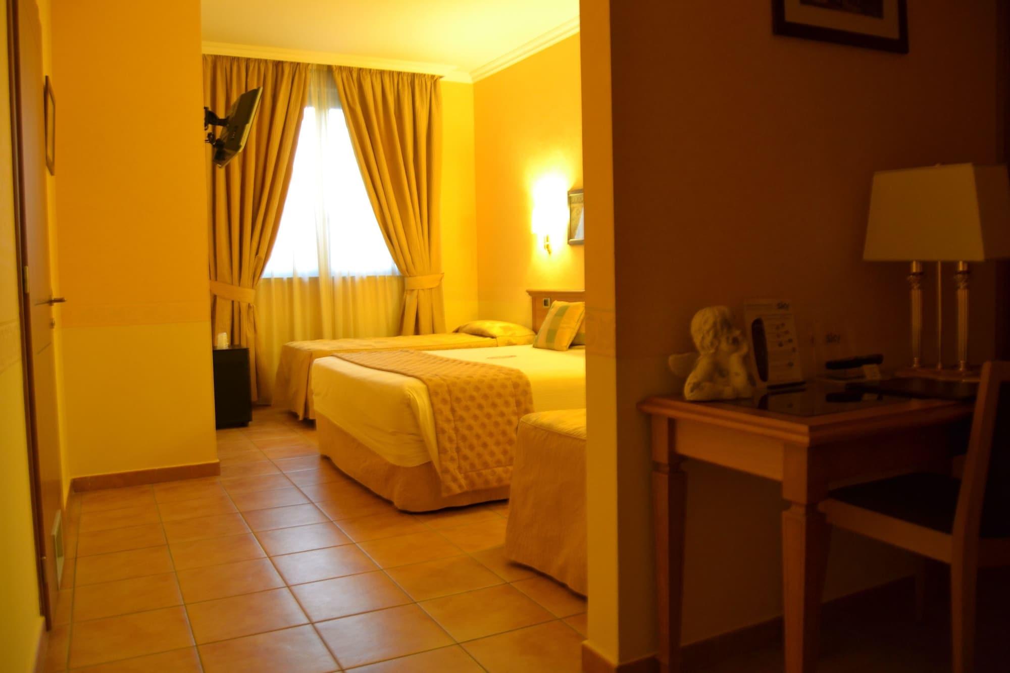 Seccy Boutique Art & Museum Hotel 4*