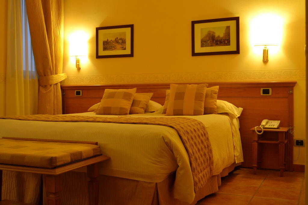 Hotel Seccy Boutique Art & Museum 4*