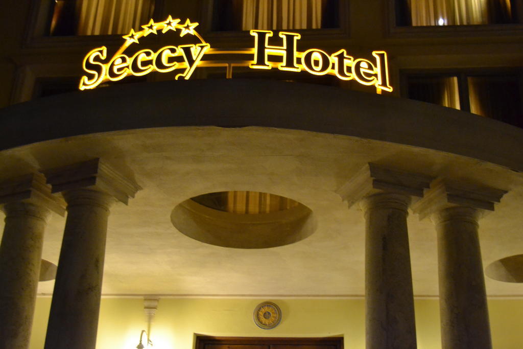Hotel Seccy Boutique Art & Museum 4*